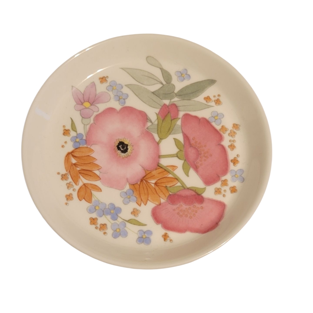 VINTAGE WEDGWOOD "MEADOW SWEET" BONE CHINA TRINKET DISH